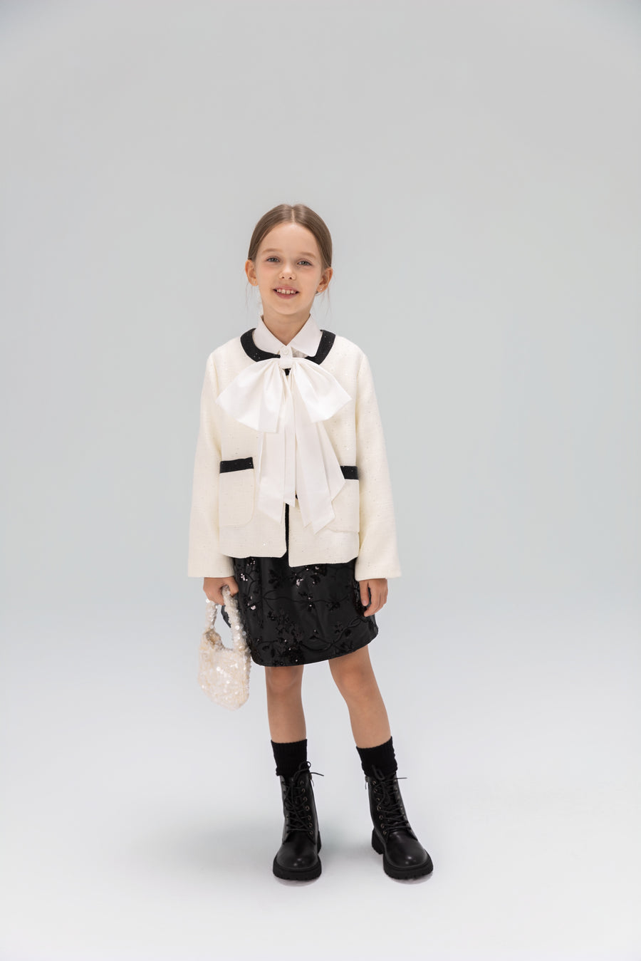The Detachable Bow Collar Blouse