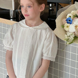 Petal Collar Lace Blouse