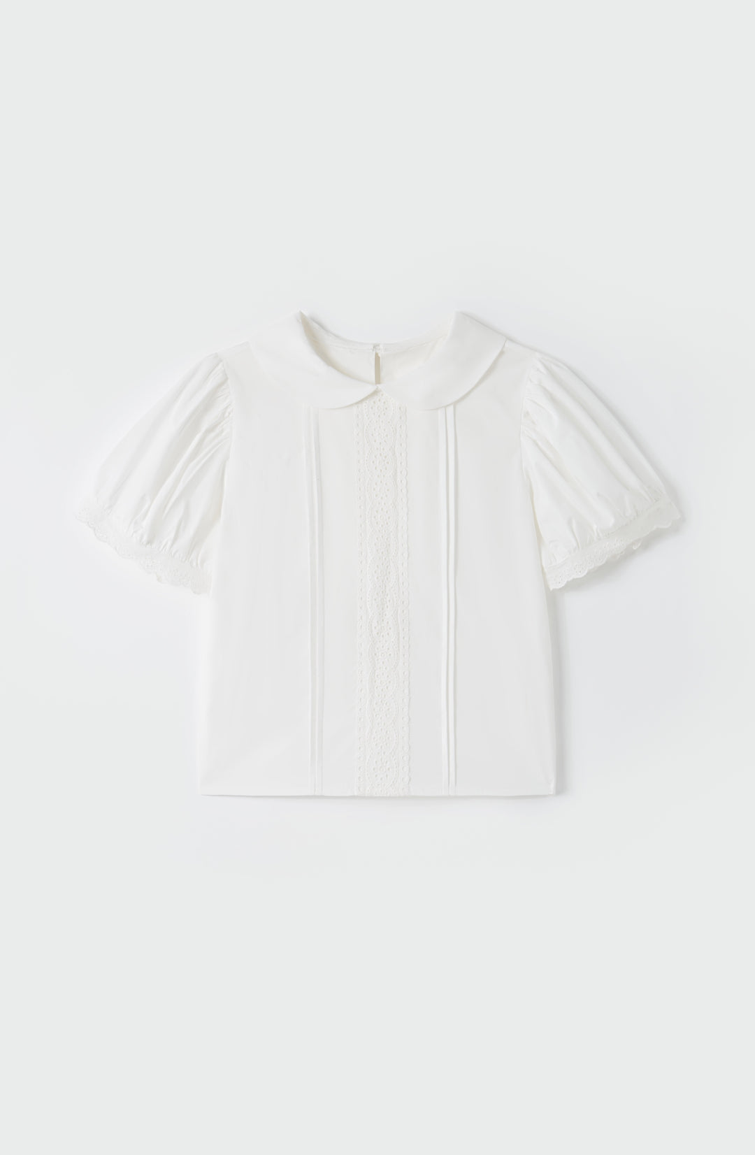 Petal Collar Lace Blouse