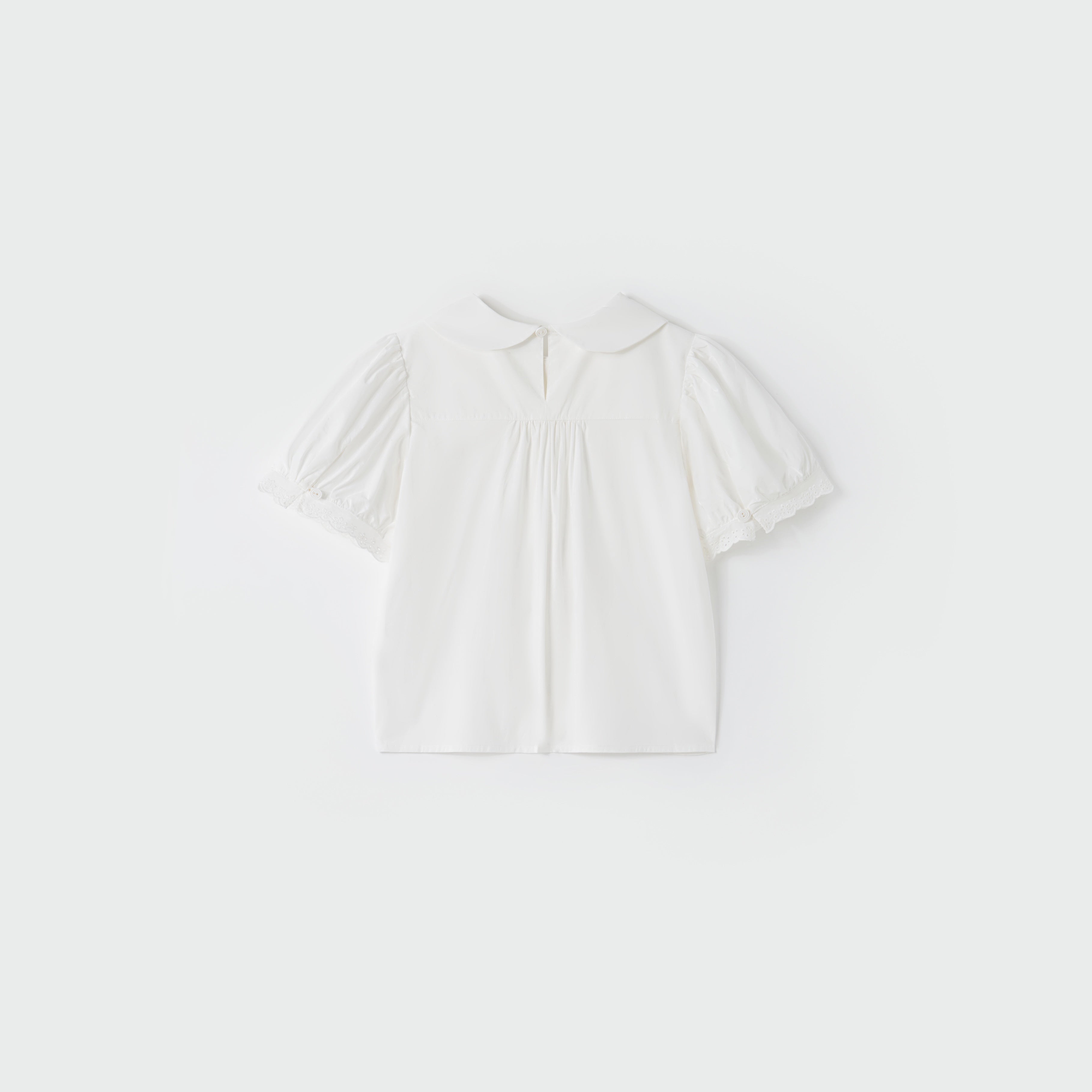 Petal Collar Lace Blouse