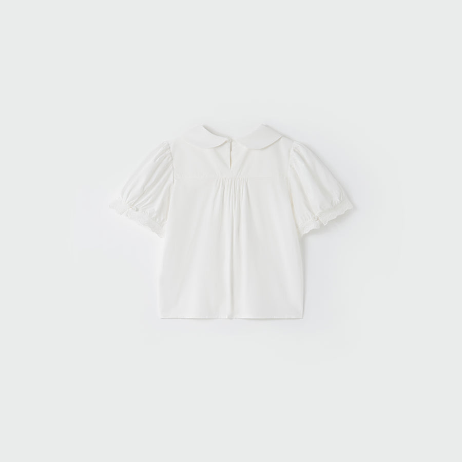 Petal Collar Lace Blouse
