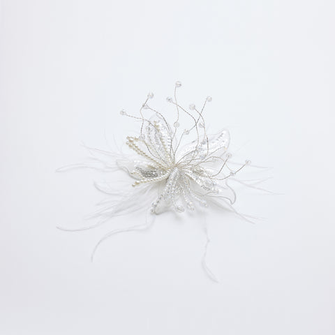 Ivory Hand-Beaded Lily Feather Hair Clip