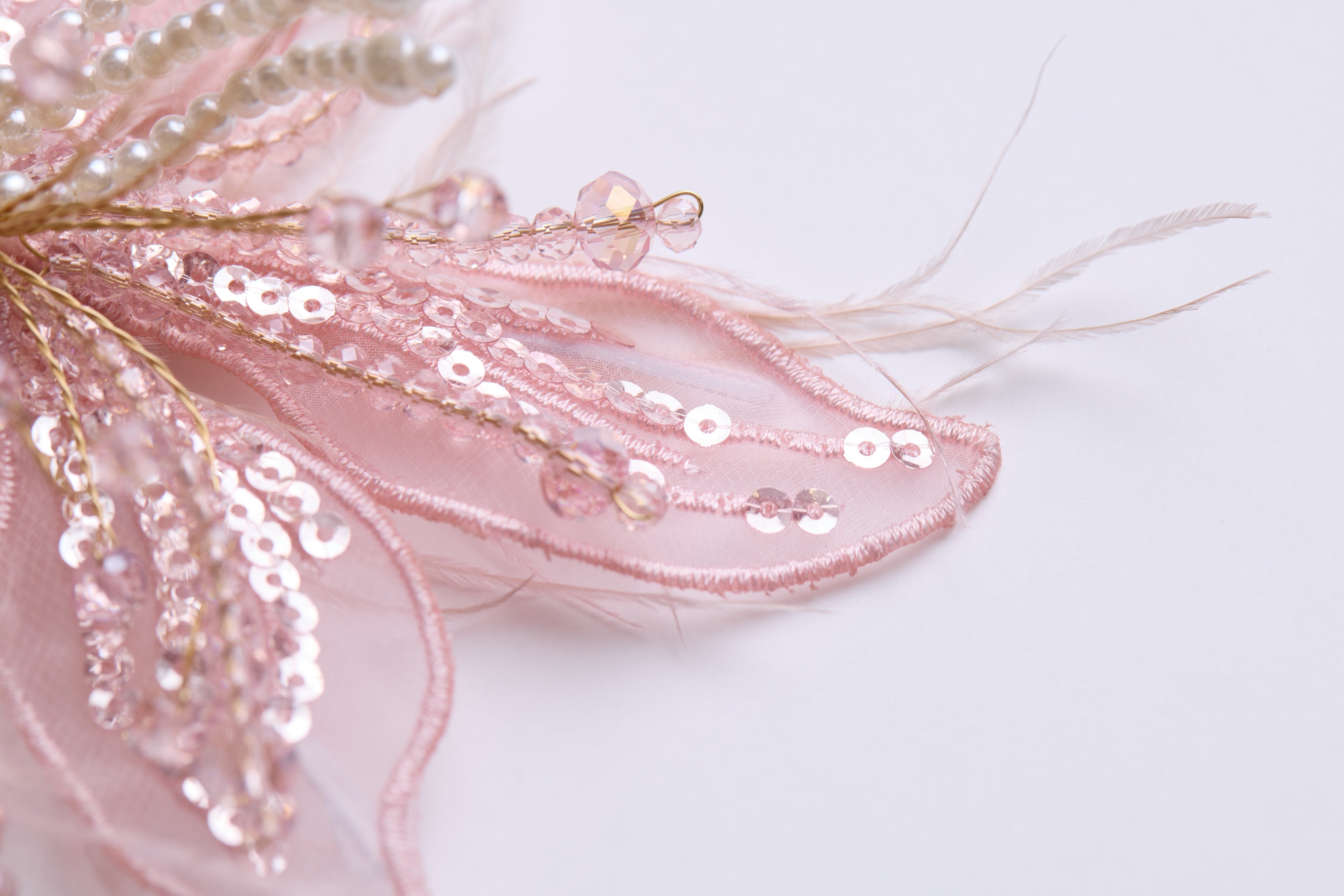 Blush Hand-Beaded Lily Feather Hair Clip