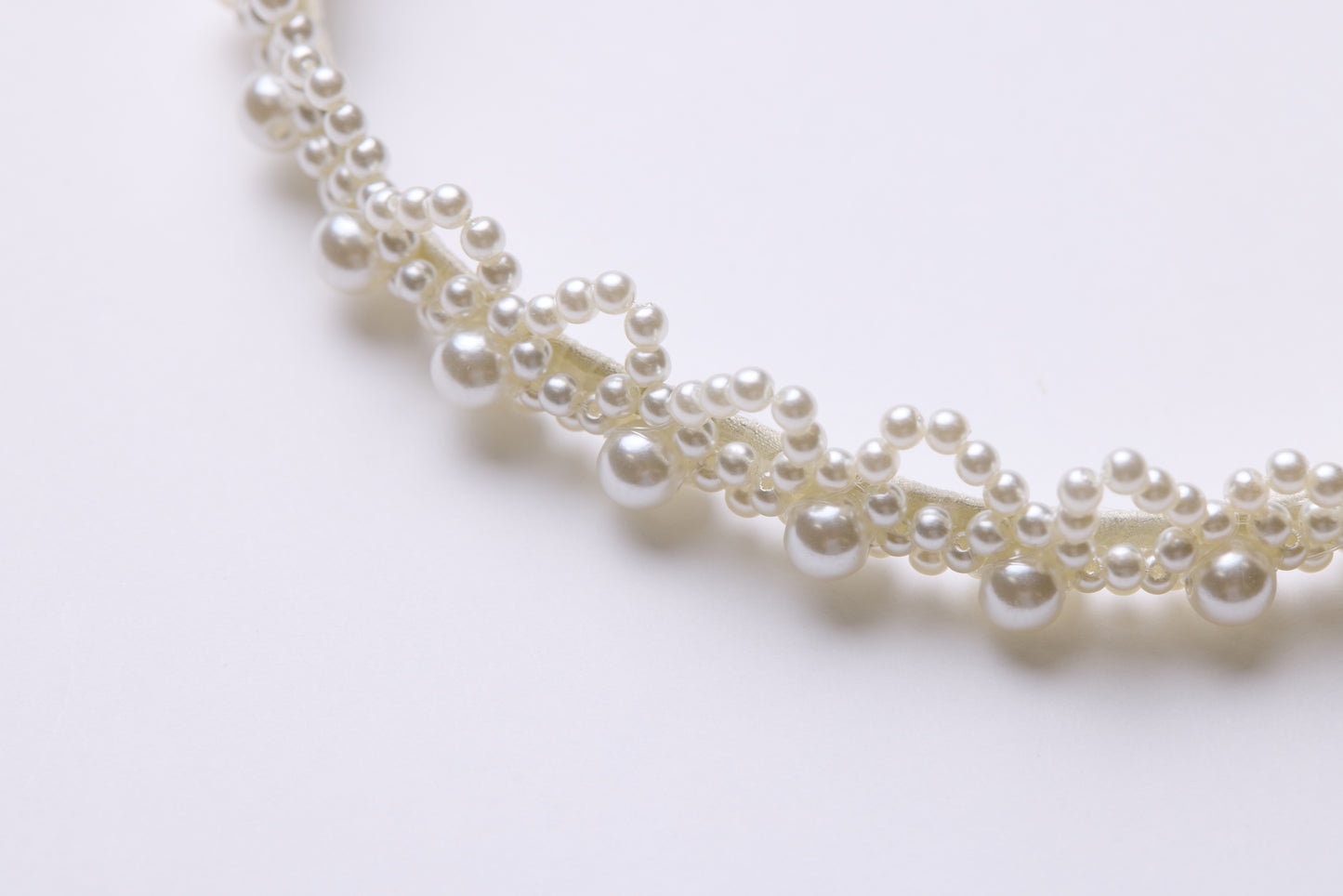 Moonlit Pearl Lace Headband