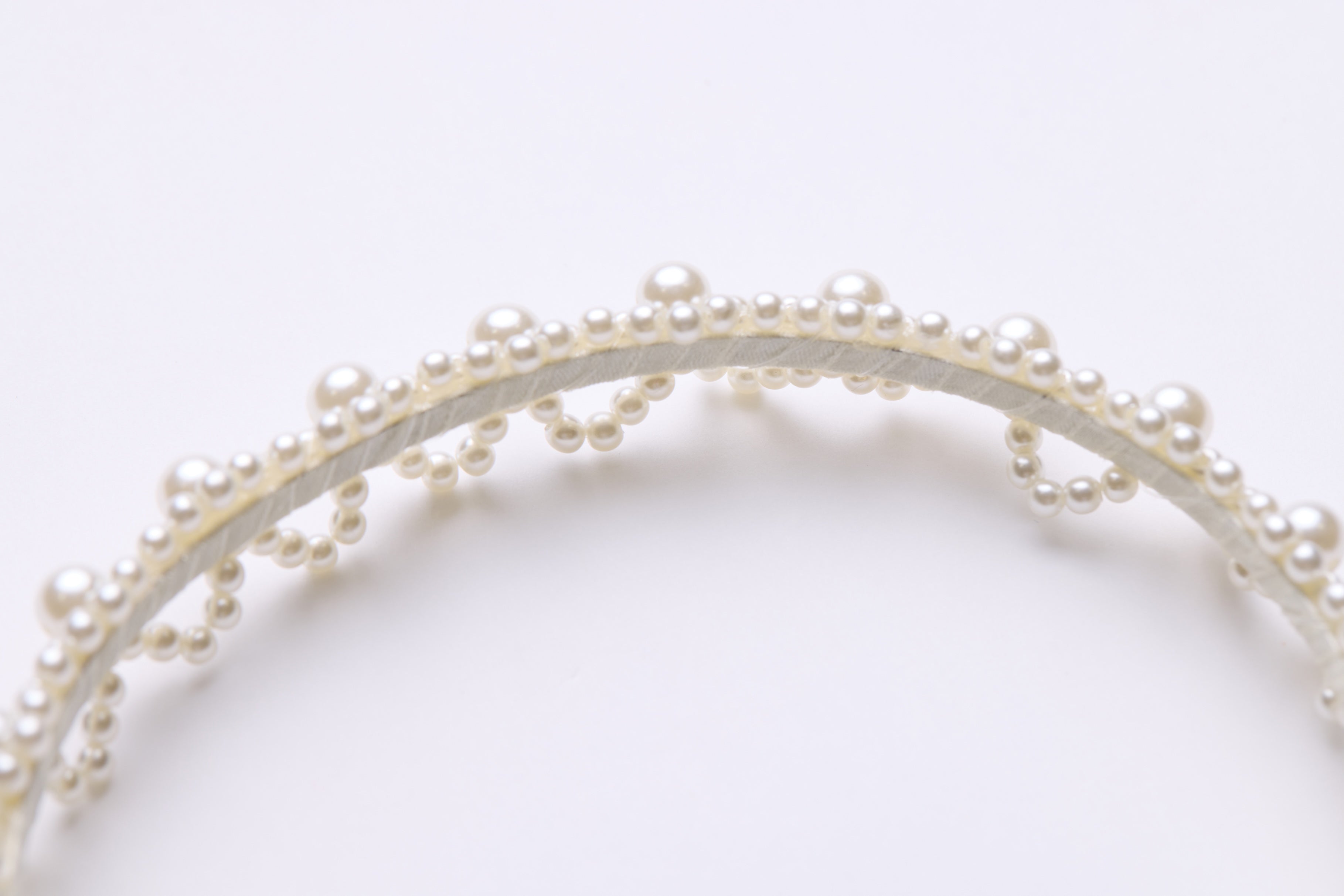 Moonlit Pearl Lace Headband