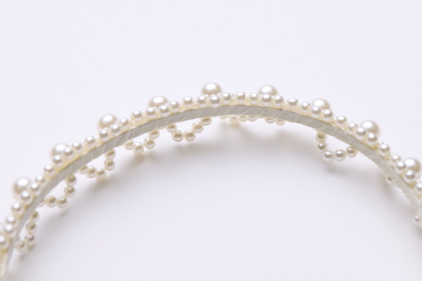 Moonlit Pearl Lace Headband